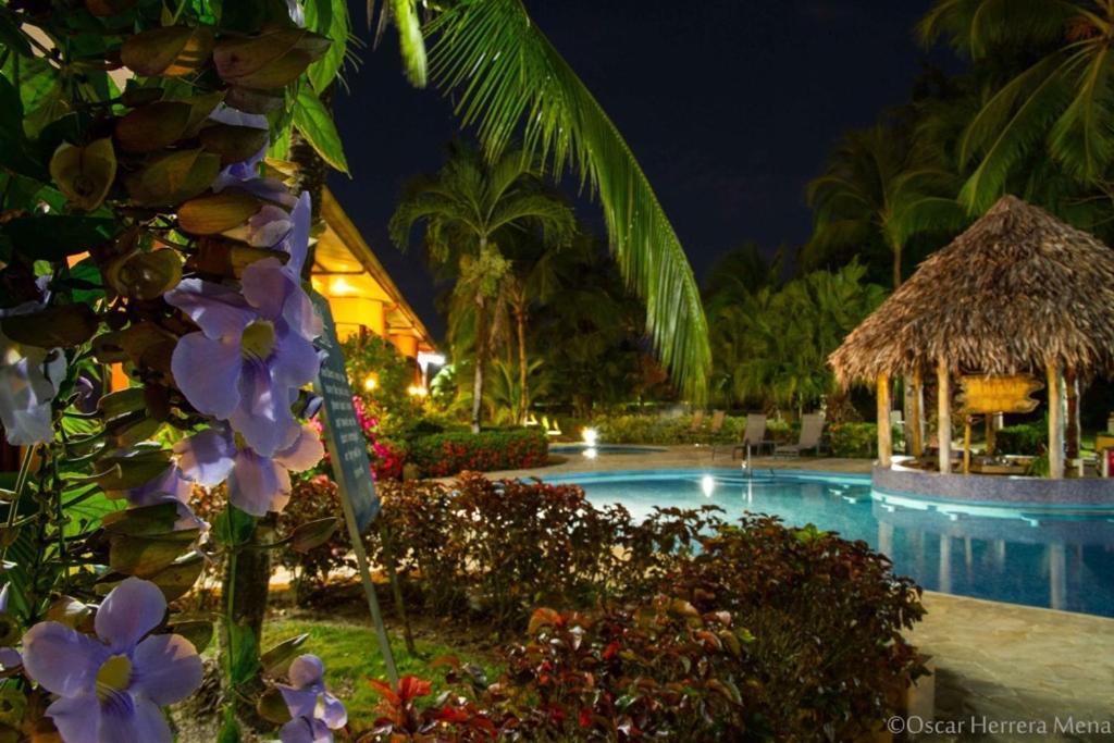 Getaways At Pueblo Real Quepos Exterior photo