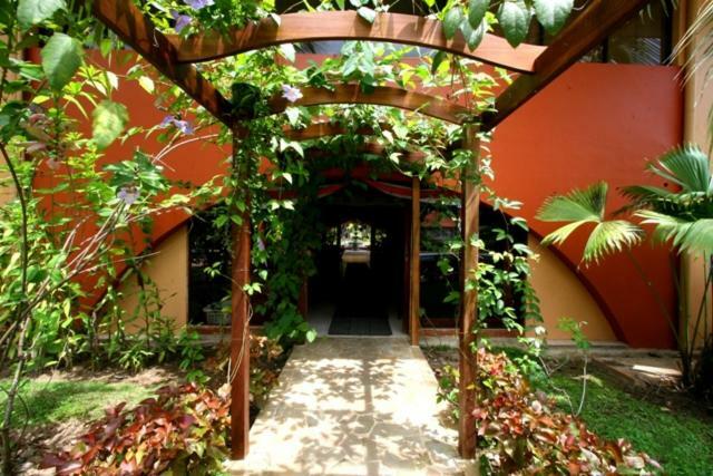 Getaways At Pueblo Real Quepos Exterior photo
